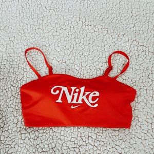 red nike sports bra